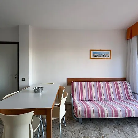Smeralda Superior, 8 Posti Vicino Al Mare E Alle Terme * Бибионе