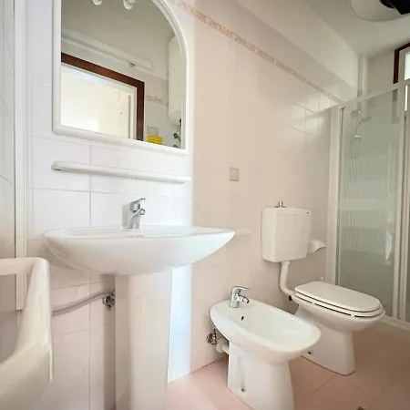 Smeralda Superior, 8 Posti Vicino Al Mare E Alle Terme