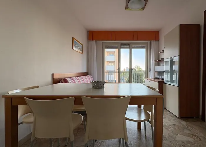 Apartment Smeralda Superior, 8 Posti Vicino Al Mare E Alle Terme