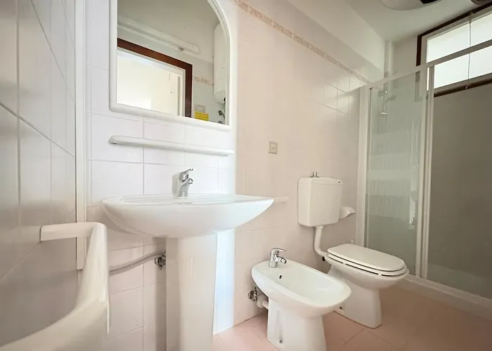 Smeralda Superior, 8 Posti Vicino Al Mare E Alle Terme